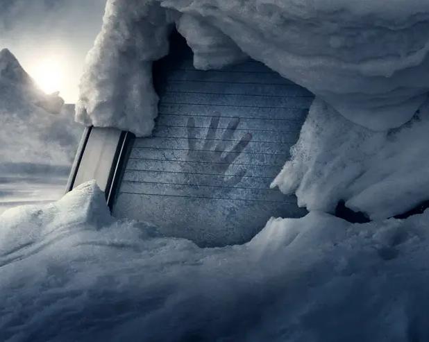 В плену у холода: 10 фантастических фильмов о преодолении трудностей и выживании в заснеженных мирах