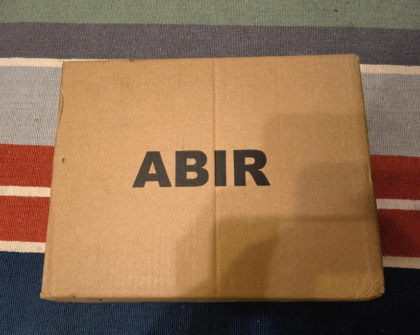 Обзор мойщика окон Abir WD8