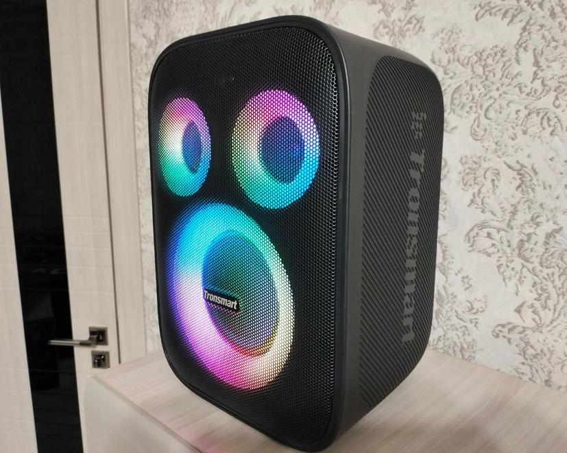 Обзор мощной колонки Tronsmart Halo 200 с двумя микрофонами и возможностью подключения гитары